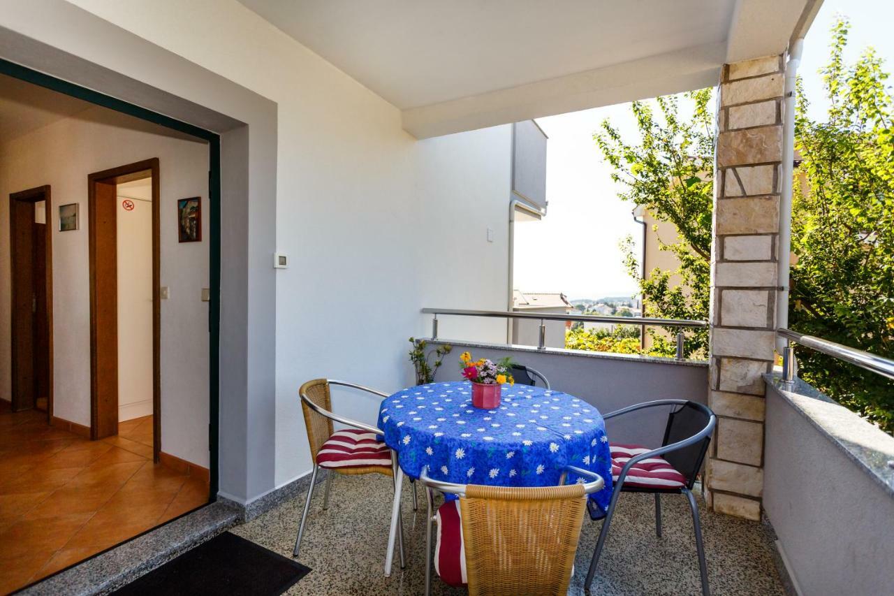 קרק Apartment Anton מראה חיצוני תמונה